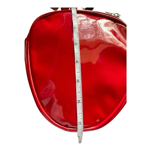 Strawberry-Shaped Red and Green Shoulder Small Bag - Picture 9 of 10